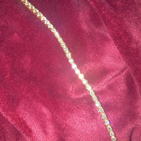 7.01ctw 14kt Yellow Gold,  Italian made Tennis Bracelet 7.5”, NWT & appraisal - Picture 5 of 7